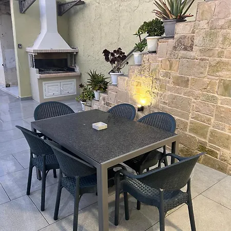 Apartament Cara Creta